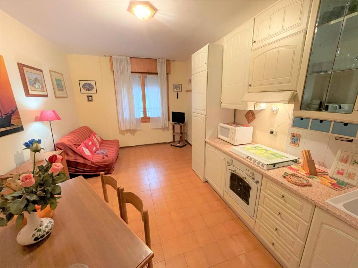 Condominio Miriam 비비오네 외부 사진